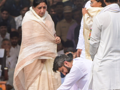 Sunetra Pawar unanimously elected as NCP Legislature Party leader; will take oath as first woman Dy CM of Maha today | Sunetra Pawar unanimously elected as NCP Legislature Party leader; will take oath as first woman Dy CM of Maha today Sunetra Pawar unanimously elected as NCP Legislature Party leader; will take oath as first woman Dy CM of Maha today | Sunetra Pawar unanimously elected as NCP Legislature Party leader; will take oath as first woman Dy CM of Maha today