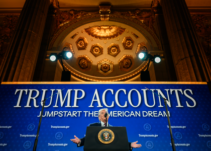 Trump touts tech boom, market highs as firms back new accounts | Trump touts tech boom, market highs as firms back new accounts Trump touts tech boom, market highs as firms back new accounts | Trump touts tech boom, market highs as firms back new accounts