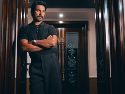 Randeep Hooda sports moustache for upcoming biopic ‘Eetha’ with Shraddha Kapoor | Randeep Hooda sports moustache for upcoming biopic ‘Eetha’ with Shraddha Kapoor Randeep Hooda sports moustache for upcoming biopic ‘Eetha’ with Shraddha Kapoor | Randeep Hooda sports moustache for upcoming biopic ‘Eetha’ with Shraddha Kapoor