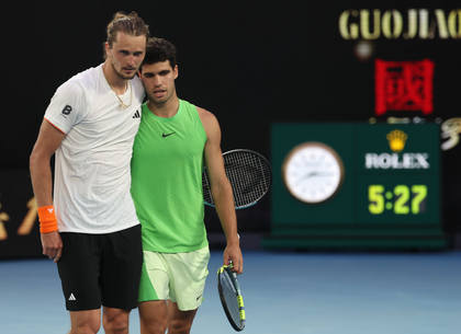 Aus Open: Alcaraz overcomes cramps to oust Zverev in classic semis | Aus Open: Alcaraz overcomes cramps to oust Zverev in classic semis Aus Open: Alcaraz overcomes cramps to oust Zverev in classic semis | Aus Open: Alcaraz overcomes cramps to oust Zverev in classic semis