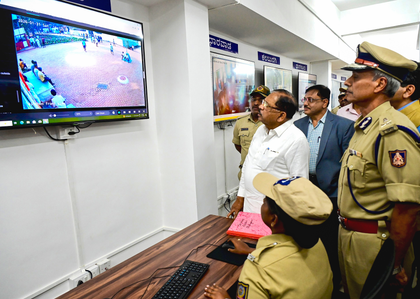 All safety norms to be implemented at Chinnaswamy before hosting cricket matches; more cops deployed: K'taka HM | All safety norms to be implemented at Chinnaswamy before hosting cricket matches; more cops deployed: K'taka HM All safety norms to be implemented at Chinnaswamy before hosting cricket matches; more cops deployed: K'taka HM | All safety norms to be implemented at Chinnaswamy before hosting cricket matches; more cops deployed: K'taka HM