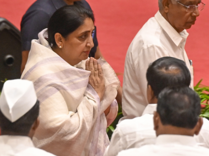 Sunetra Pawar lauds PM Modi, vows to Ajit Pawar’s growth agenda | Sunetra Pawar lauds PM Modi, vows to Ajit Pawar’s growth agenda Sunetra Pawar lauds PM Modi, vows to Ajit Pawar’s growth agenda | Sunetra Pawar lauds PM Modi, vows to Ajit Pawar’s growth agenda