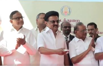 Stalin slams AIADMK for ‘copying DMK schemes’ during Sivaganga visit | Stalin slams AIADMK for ‘copying DMK schemes’ during Sivaganga visit