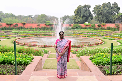 President Murmu inaugurates Amrit Udyan; garden opens to public on Feb 3 | President Murmu inaugurates Amrit Udyan; garden opens to public on Feb 3 President Murmu inaugurates Amrit Udyan; garden opens to public on Feb 3 | President Murmu inaugurates Amrit Udyan; garden opens to public on Feb 3