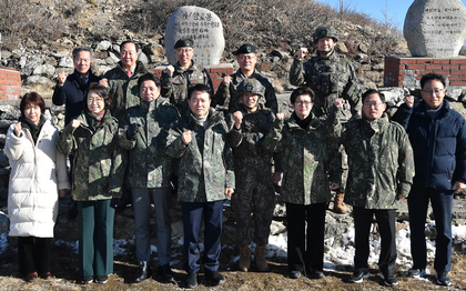 South Korea: Lawmakers of rival parties propose bill to promote AI-driven research in defence sector | South Korea: Lawmakers of rival parties propose bill to promote AI-driven research in defence sector South Korea: Lawmakers of rival parties propose bill to promote AI-driven research in defence sector | South Korea: Lawmakers of rival parties propose bill to promote AI-driven research in defence sector