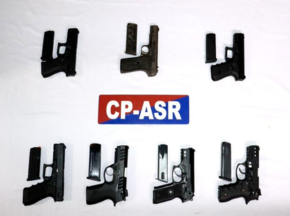 Punjab Police bust arms smuggling module, three held | Punjab Police bust arms smuggling module, three held Punjab Police bust arms smuggling module, three held | Punjab Police bust arms smuggling module, three held