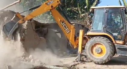 912 acres of land freed in eviction drive: Assam CM Himanta Biswa Sarma | 912 acres of land freed in eviction drive: Assam CM Himanta Biswa Sarma 912 acres of land freed in eviction drive: Assam CM Himanta Biswa Sarma | 912 acres of land freed in eviction drive: Assam CM Himanta Biswa Sarma