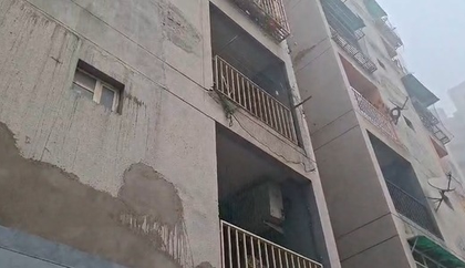 Three girls die by jumping from 9th floor in UP's Ghaziabad, father suspects 'Korean game task' | Three girls die by jumping from 9th floor in UP's Ghaziabad, father suspects 'Korean game task' Three girls die by jumping from 9th floor in UP's Ghaziabad, father suspects 'Korean game task' | Three girls die by jumping from 9th floor in UP's Ghaziabad, father suspects 'Korean game task'
