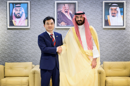 South Korea's Defence Minister to visit Saudi Arabia for arms trade show, ministerial talks | South Korea's Defence Minister to visit Saudi Arabia for arms trade show, ministerial talks South Korea's Defence Minister to visit Saudi Arabia for arms trade show, ministerial talks | South Korea's Defence Minister to visit Saudi Arabia for arms trade show, ministerial talks