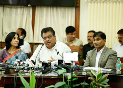 Karnataka Industry Minister welcomes Union Ministers' push for Bengaluru–Pune high-speed rail corridor | Karnataka Industry Minister welcomes Union Ministers' push for Bengaluru–Pune high-speed rail corridor Karnataka Industry Minister welcomes Union Ministers' push for Bengaluru–Pune high-speed rail corridor | Karnataka Industry Minister welcomes Union Ministers' push for Bengaluru–Pune high-speed rail corridor