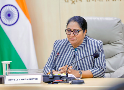 Delhi CM Rekha Gupta approves free bus travel for transgenders | Delhi CM Rekha Gupta approves free bus travel for transgenders Delhi CM Rekha Gupta approves free bus travel for transgenders | Delhi CM Rekha Gupta approves free bus travel for transgenders