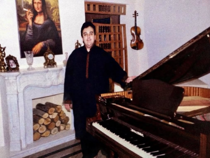 Adnan Sami recalls composing ‘Kabhi Toh Nazar Milao’ in just five minutes | Adnan Sami recalls composing ‘Kabhi Toh Nazar Milao’ in just five minutes Adnan Sami recalls composing ‘Kabhi Toh Nazar Milao’ in just five minutes | Adnan Sami recalls composing ‘Kabhi Toh Nazar Milao’ in just five minutes