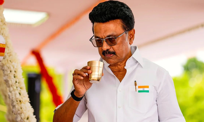 Stalin expands free meal scheme to cover one lakh more sanitation workers across TN | Stalin expands free meal scheme to cover one lakh more sanitation workers across TN Stalin expands free meal scheme to cover one lakh more sanitation workers across TN | Stalin expands free meal scheme to cover one lakh more sanitation workers across TN