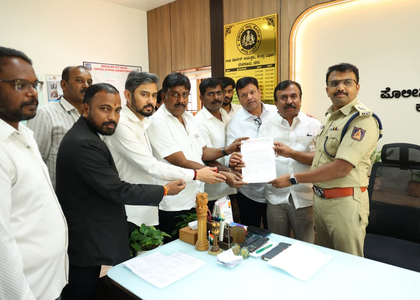 K'taka BJP lodges police complaint against Youth Congress over banner against PM Modi | K'taka BJP lodges police complaint against Youth Congress over banner against PM Modi K'taka BJP lodges police complaint against Youth Congress over banner against PM Modi | K'taka BJP lodges police complaint against Youth Congress over banner against PM Modi