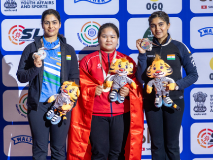 Asian Rifle/Pistol C'ship: Manu misses gold in shoot-off, Esha wins bronze in 25m Pistol | Asian Rifle/Pistol C'ship: Manu misses gold in shoot-off, Esha wins bronze in 25m Pistol Asian Rifle/Pistol C'ship: Manu misses gold in shoot-off, Esha wins bronze in 25m Pistol | Asian Rifle/Pistol C'ship: Manu misses gold in shoot-off, Esha wins bronze in 25m Pistol