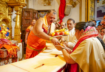 Will work with unwavering loyalty for welfare of Maha: Sunetra Pawar after taking charge as Dy CM | Will work with unwavering loyalty for welfare of Maha: Sunetra Pawar after taking charge as Dy CM Will work with unwavering loyalty for welfare of Maha: Sunetra Pawar after taking charge as Dy CM | Will work with unwavering loyalty for welfare of Maha: Sunetra Pawar after taking charge as Dy CM