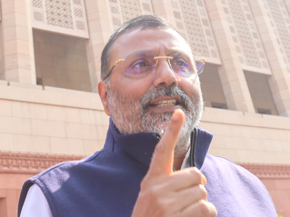 BJP MP targets Shiv Sena (UBT) over Cong alliance, cites 1969 Bal Thackeray 'assassination plot' | BJP MP targets Shiv Sena (UBT) over Cong alliance, cites 1969 Bal Thackeray 'assassination plot' BJP MP targets Shiv Sena (UBT) over Cong alliance, cites 1969 Bal Thackeray 'assassination plot' | BJP MP targets Shiv Sena (UBT) over Cong alliance, cites 1969 Bal Thackeray 'assassination plot'