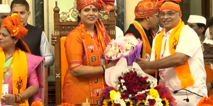 Ritu Tawde elected unopposed as Mumbai Mayor, Sanjay Ghadi as Deputy Mayor | Ritu Tawde elected unopposed as Mumbai Mayor, Sanjay Ghadi as Deputy Mayor Ritu Tawde elected unopposed as Mumbai Mayor, Sanjay Ghadi as Deputy Mayor | Ritu Tawde elected unopposed as Mumbai Mayor, Sanjay Ghadi as Deputy Mayor