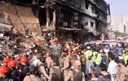 Pakistan: Over 91 per cent buildings in Sindh lack fire safety arrangements | Pakistan: Over 91 per cent buildings in Sindh lack fire safety arrangements Pakistan: Over 91 per cent buildings in Sindh lack fire safety arrangements | Pakistan: Over 91 per cent buildings in Sindh lack fire safety arrangements
