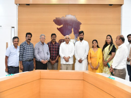 Kerala BJP delegation visits Gujarat, meets CM Bhupendra Patel | Kerala BJP delegation visits Gujarat, meets CM Bhupendra Patel Kerala BJP delegation visits Gujarat, meets CM Bhupendra Patel | Kerala BJP delegation visits Gujarat, meets CM Bhupendra Patel
