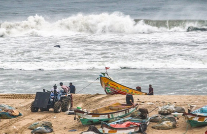 Bangladeshi trawler seized in Bay of Bengal, 28 fishermen arrested | Bangladeshi trawler seized in Bay of Bengal, 28 fishermen arrested Bangladeshi trawler seized in Bay of Bengal, 28 fishermen arrested | Bangladeshi trawler seized in Bay of Bengal, 28 fishermen arrested