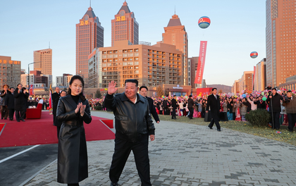 North Korea completes 50,000-unit housing construction project in Pyongyang: KCNA | North Korea completes 50,000-unit housing construction project in Pyongyang: KCNA North Korea completes 50,000-unit housing construction project in Pyongyang: KCNA | North Korea completes 50,000-unit housing construction project in Pyongyang: KCNA