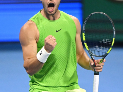 Alcaraz sets QF with Khachanov in Doha | Alcaraz sets QF with Khachanov in Doha Alcaraz sets QF with Khachanov in Doha | Alcaraz sets QF with Khachanov in Doha