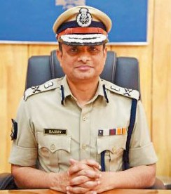Former Bengal DGP Rajeev Kumar sends defamation notice to Sukanta Majumdar | Former Bengal DGP Rajeev Kumar sends defamation notice to Sukanta Majumdar Former Bengal DGP Rajeev Kumar sends defamation notice to Sukanta Majumdar | Former Bengal DGP Rajeev Kumar sends defamation notice to Sukanta Majumdar