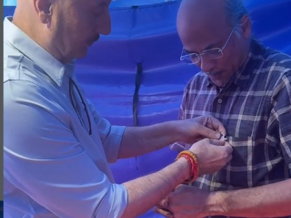 Anupam Kher wishes birthday to 'National treasure' Sooraj Barjatya: Thank you for being my friend | Anupam Kher wishes birthday to 'National treasure' Sooraj Barjatya: Thank you for being my friend Anupam Kher wishes birthday to 'National treasure' Sooraj Barjatya: Thank you for being my friend | Anupam Kher wishes birthday to 'National treasure' Sooraj Barjatya: Thank you for being my friend