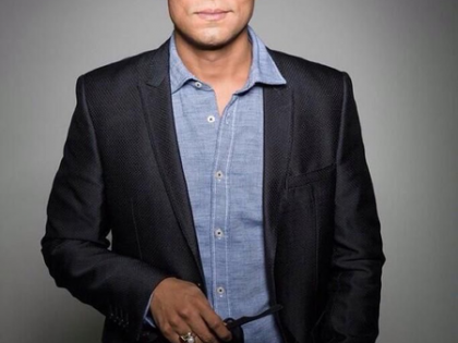 Randeep Hooda flaunts his clean-shaven look in throwback pics, asks 'shall do it again?' | Randeep Hooda flaunts his clean-shaven look in throwback pics, asks 'shall do it again?' Randeep Hooda flaunts his clean-shaven look in throwback pics, asks 'shall do it again?' | Randeep Hooda flaunts his clean-shaven look in throwback pics, asks 'shall do it again?'