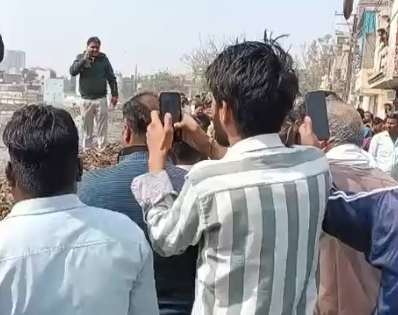 5-year-old boy drowns in open pond in Greater Noida, locals allege administrative lapse | 5-year-old boy drowns in open pond in Greater Noida, locals allege administrative lapse 5-year-old boy drowns in open pond in Greater Noida, locals allege administrative lapse | 5-year-old boy drowns in open pond in Greater Noida, locals allege administrative lapse