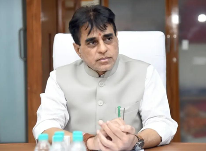 Gujarat reports 2.73 crore active Ayushman cards; Rs 7,235 crore approved in two years | Gujarat reports 2.73 crore active Ayushman cards; Rs 7,235 crore approved in two years Gujarat reports 2.73 crore active Ayushman cards; Rs 7,235 crore approved in two years | Gujarat reports 2.73 crore active Ayushman cards; Rs 7,235 crore approved in two years