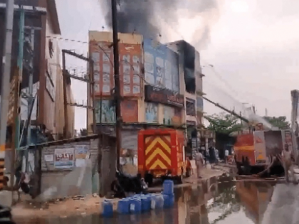 Bhubaneswar supermarket blaze: Firefighters struggle to bring fire under  control after 18 hours - www.lokmattimes.com
