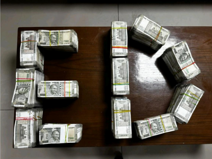 FEMA case: ED seizes cash, gold and silver bars after raids on Ahmedabad tobacco firm | FEMA case: ED seizes cash, gold and silver bars after raids on Ahmedabad tobacco firm FEMA case: ED seizes cash, gold and silver bars after raids on Ahmedabad tobacco firm | FEMA case: ED seizes cash, gold and silver bars after raids on Ahmedabad tobacco firm