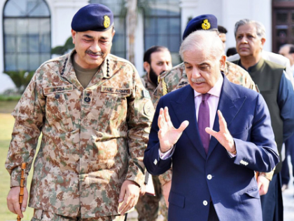 Pak tries playing arbitrator between US-Iran, but continues its 'open war' on Kabul ignoring mediation overtures | Pak tries playing arbitrator between US-Iran, but continues its 'open war' on Kabul ignoring mediation overtures Pak tries playing arbitrator between US-Iran, but continues its 'open war' on Kabul ignoring mediation overtures | Pak tries playing arbitrator between US-Iran, but continues its 'open war' on Kabul ignoring mediation overtures