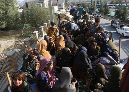 Pakistan intensifies crackdown on Afghan refugees after border clashes with Taliban | Pakistan intensifies crackdown on Afghan refugees after border clashes with Taliban Pakistan intensifies crackdown on Afghan refugees after border clashes with Taliban | Pakistan intensifies crackdown on Afghan refugees after border clashes with Taliban