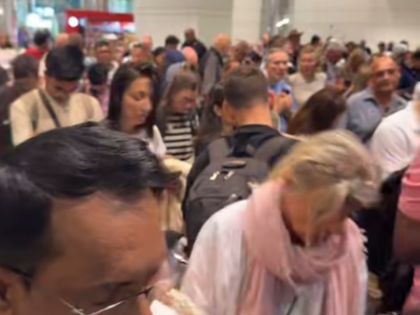 PV Sindhu left stranded in Dubai as flights were cancelled due to Middle East crisis | PV Sindhu left stranded in Dubai as flights were cancelled due to Middle East crisis PV Sindhu left stranded in Dubai as flights were cancelled due to Middle East crisis | PV Sindhu left stranded in Dubai as flights were cancelled due to Middle East crisis