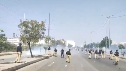 US advises its citizens in Pakistan to observe security practices as protests erupt near consulates | US advises its citizens in Pakistan to observe security practices as protests erupt near consulates US advises its citizens in Pakistan to observe security practices as protests erupt near consulates | US advises its citizens in Pakistan to observe security practices as protests erupt near consulates