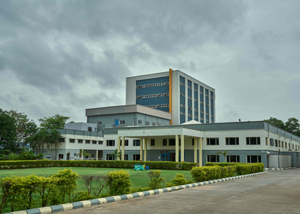 Bharat Biotech mulls IPO to raise over $500 million | Bharat Biotech mulls IPO to raise over $500 million Bharat Biotech mulls IPO to raise over $500 million | Bharat Biotech mulls IPO to raise over $500 million