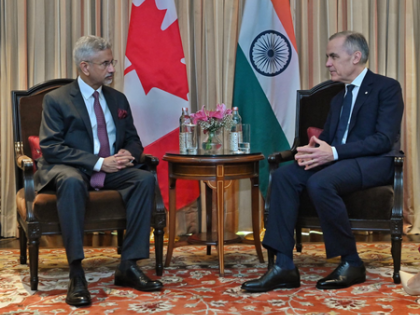 EAM Jaishankar meets Canadian PM Mark Carney, hails commitment towards strengthening ties | EAM Jaishankar meets Canadian PM Mark Carney, hails commitment towards strengthening ties EAM Jaishankar meets Canadian PM Mark Carney, hails commitment towards strengthening ties | EAM Jaishankar meets Canadian PM Mark Carney, hails commitment towards strengthening ties