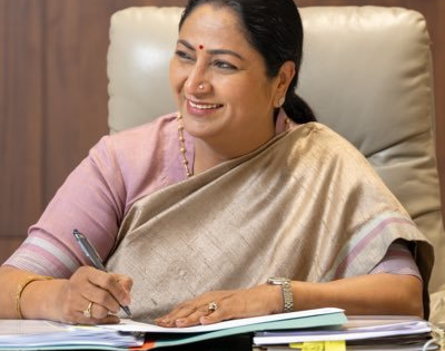 Colours of Holi to blend with development, brotherhood: Delhi CM | Colours of Holi to blend with development, brotherhood: Delhi CM Colours of Holi to blend with development, brotherhood: Delhi CM | Colours of Holi to blend with development, brotherhood: Delhi CM