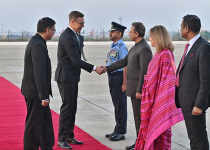 Finnish President Alexander Stubb arrives in India for 3-day State Visit | Finnish President Alexander Stubb arrives in India for 3-day State Visit Finnish President Alexander Stubb arrives in India for 3-day State Visit | Finnish President Alexander Stubb arrives in India for 3-day State Visit
