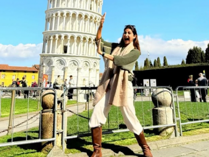 Aahana Kumra explores art, mythology during Italian holiday | Aahana Kumra explores art, mythology during Italian holiday Aahana Kumra explores art, mythology during Italian holiday | Aahana Kumra explores art, mythology during Italian holiday