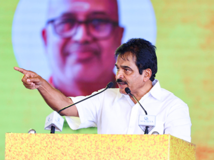 Sabarimala row: KC Venugopal challenges CM Vijayan to clarify stand on women’s entry | Sabarimala row: KC Venugopal challenges CM Vijayan to clarify stand on women’s entry