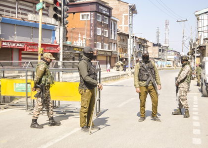 Life returns back to normal in Kashmir Valley after authorities lift restrictions | Life returns back to normal in Kashmir Valley after authorities lift restrictions Life returns back to normal in Kashmir Valley after authorities lift restrictions | Life returns back to normal in Kashmir Valley after authorities lift restrictions