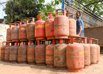 Experts call for easing pressure on LPG demand as Induction cooker makers' shares rise | Experts call for easing pressure on LPG demand as Induction cooker makers' shares rise Experts call for easing pressure on LPG demand as Induction cooker makers' shares rise | Experts call for easing pressure on LPG demand as Induction cooker makers' shares rise
