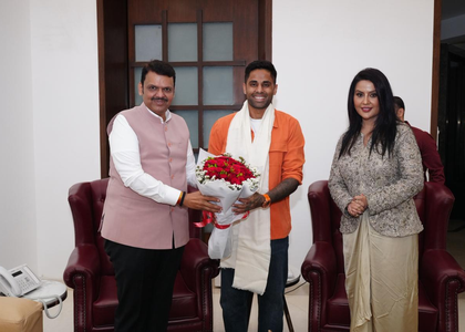 Maha CM Devendra Fadnavis felicitates captain Suryakumar Yadav, Shivam Dube after T20 WC glory | Maha CM Devendra Fadnavis felicitates captain Suryakumar Yadav, Shivam Dube after T20 WC glory Maha CM Devendra Fadnavis felicitates captain Suryakumar Yadav, Shivam Dube after T20 WC glory | Maha CM Devendra Fadnavis felicitates captain Suryakumar Yadav, Shivam Dube after T20 WC glory