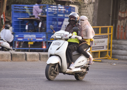 Gujarat: Ahmedabad on heat alert as temperatures may reach 41°C this week | Gujarat: Ahmedabad on heat alert as temperatures may reach 41°C this week Gujarat: Ahmedabad on heat alert as temperatures may reach 41°C this week | Gujarat: Ahmedabad on heat alert as temperatures may reach 41°C this week