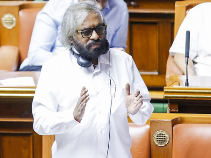 K'taka farmers criticise wildlife sterilisation proposal; target Forest Minister | K'taka farmers criticise wildlife sterilisation proposal; target Forest Minister K'taka farmers criticise wildlife sterilisation proposal; target Forest Minister | K'taka farmers criticise wildlife sterilisation proposal; target Forest Minister