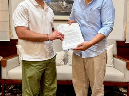 Rahul Gandhi backs demand for fair probe into Ajit Pawar's air crash death | Rahul Gandhi backs demand for fair probe into Ajit Pawar's air crash death Rahul Gandhi backs demand for fair probe into Ajit Pawar's air crash death | Rahul Gandhi backs demand for fair probe into Ajit Pawar's air crash death